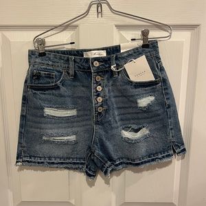 NWT Kancan jean shorts, high rise size 7/27